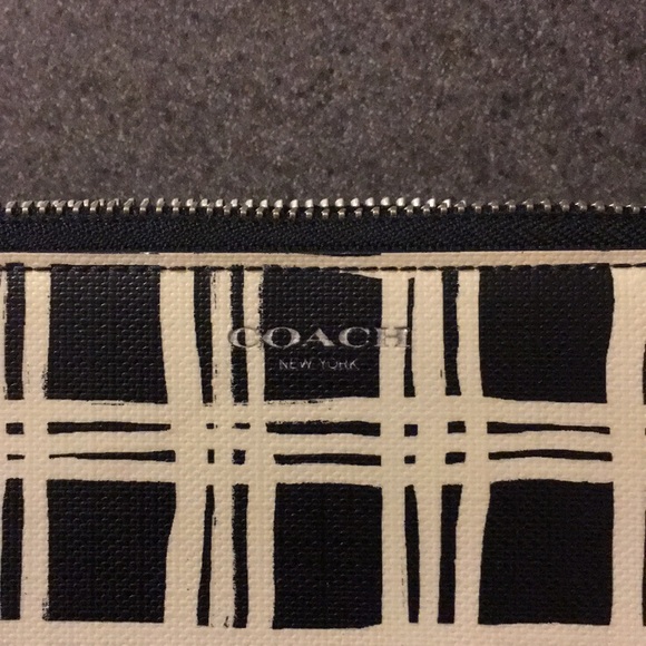 Coach wallet - Picture 2 of 4